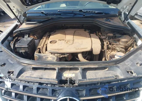 2013 Mercedes-Benz Ml 350 4Matic z USA, uszkodzony, nr VIN 4JGDA5HB9DA200176